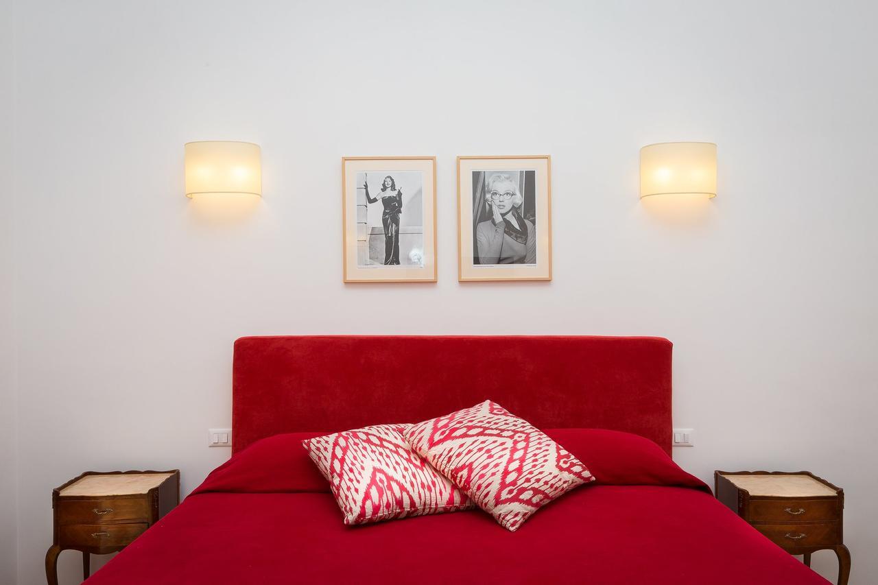 Prestigious Apartment Via Barberini Roma Exterior foto