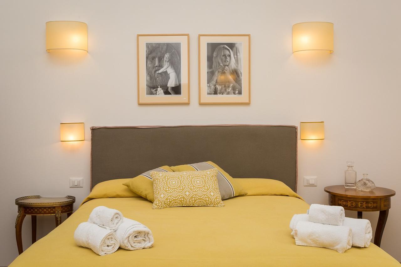 Prestigious Apartment Via Barberini Roma Exterior foto
